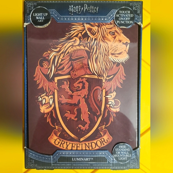 Harry Potter - Picture 1 of 2